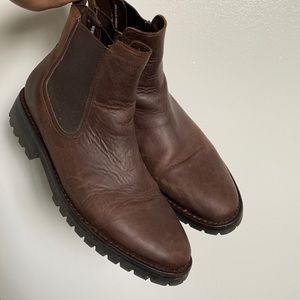 Thursday Chelsea Boots Mens 10.5